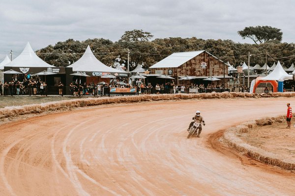 Tutoriel : comment changer ses clignotants?